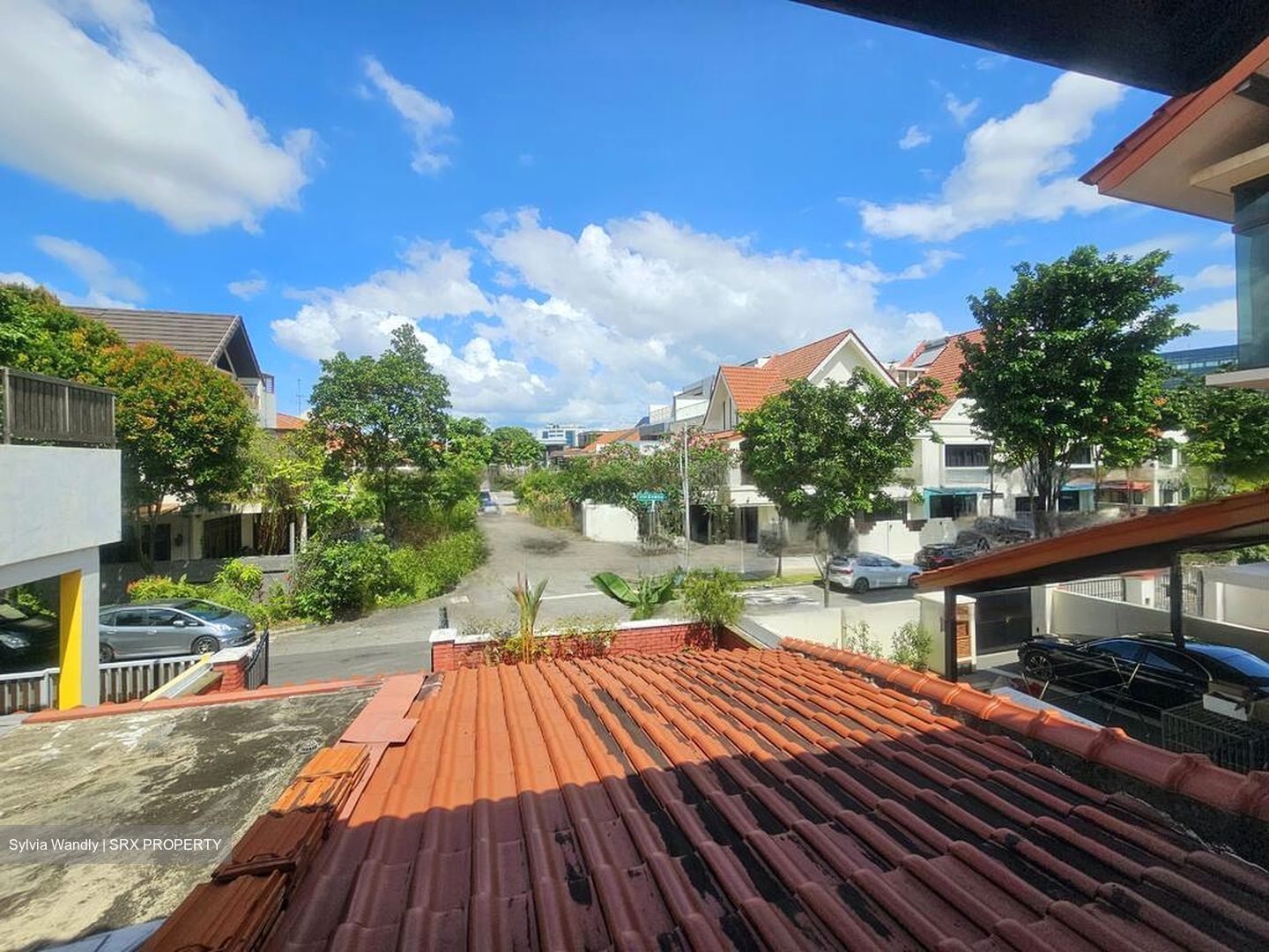 Sennett Estate (D13), Terrace #447834461